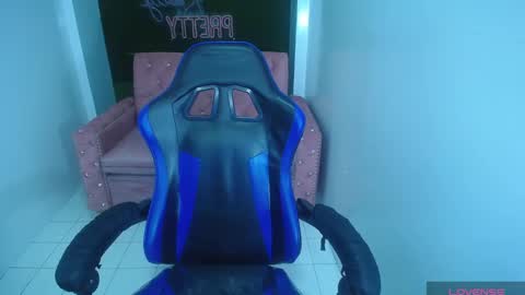 Snapshot of candy_kush_a chatting on 10.11.25 candy_kush_a online show from 10.11.25