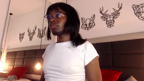 Snapshot of candy_lovee6 chatting on 02.23.25 CANDY LOVE DANNA online show from 02.23.25