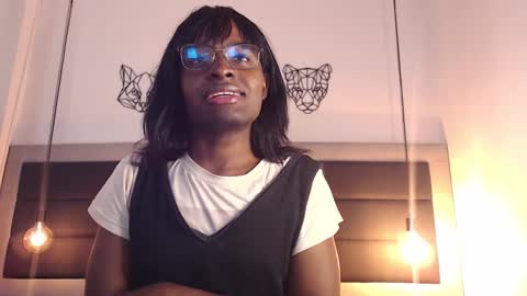 Snapshot of candy_lovee6 chatting on 03.11.25 CANDY LOVE DANNA online show from 03.11.25