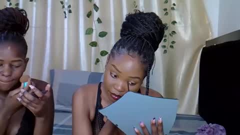 Snapshot of candy_pop1 chatting on 10.18.25 CANDY online show from 10.18.25