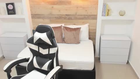 CANDY online show from 11.01.25