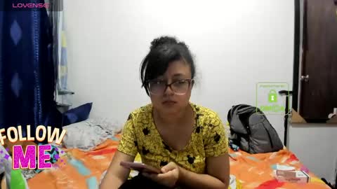 Snapshot of candy_val chatting on 05.16.26 candy_val online show from 05.16.26
