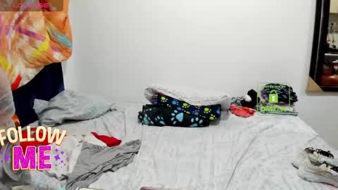 Snapshot of candy_val chatting on 05.23.26 candy_val online show from 05.23.26