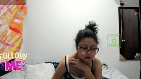 Snapshot of candy_val chatting on 05.24.26 candy_val online show from 05.24.26