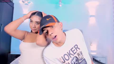 Snapshot of candyandmarilyn chatting on 10.13.25 and MarilynHot online show from 10.13.25