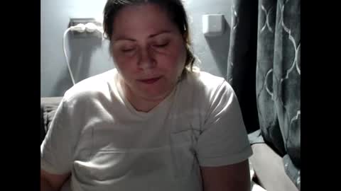 Laura online show from 12.01.25