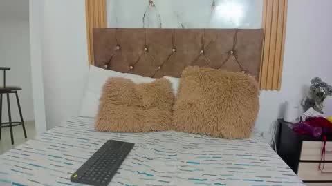 candyfox online show from 02.14.26