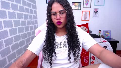 Karen online show from 01.12.25