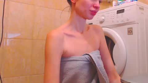 Snapshot of candyjesx chatting on 12.30.24 CANDYJESx online show from 12.30.24