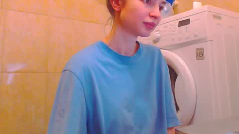 Snapshot of candyjesx chatting on 01.14.25 CANDYJESx online show from 01.14.25