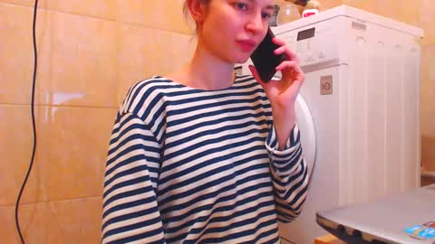 Snapshot of candyjesx chatting on 02.15.25 CANDYJESx online show from 02.15.25