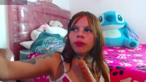 Snapshot of candykane29 chatting on 05.19.26 Candy Kane online show from 05.19.26
