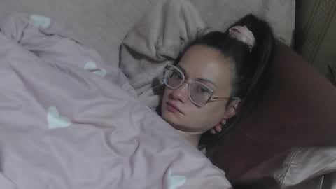 say meow and send tip  online show from 04.21.26