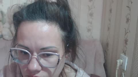 Snapshot of candylady136 chatting on 04.22.26 say meow and send tip online show from 04.22.26