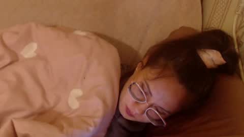 Snapshot of candylady136 chatting on 04.30.26 say meow and send tip online show from 04.30.26