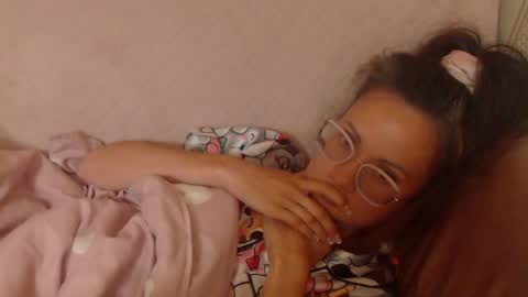 Snapshot of candylady136 chatting on 05.28.26 say meow and send tip online show from 05.28.26