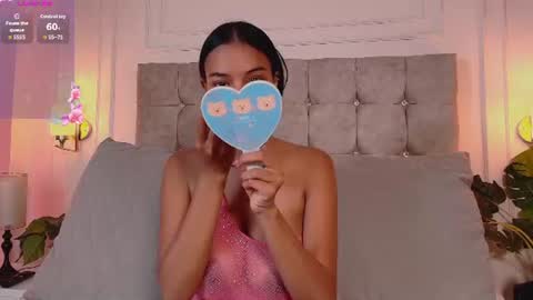 Snapshot of candylips4 chatting on 07.24.26 Candy online show from 07.24.26