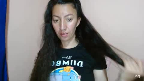 Snapshot of candymilfff chatting on 04.17.26 candymilfff online show from 04.17.26