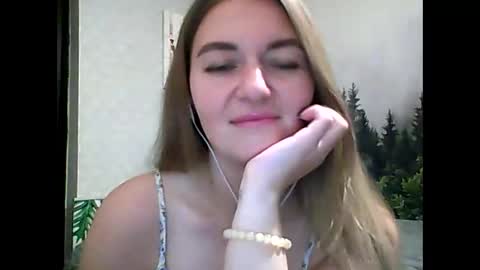 Daisy online show from 10.17.25