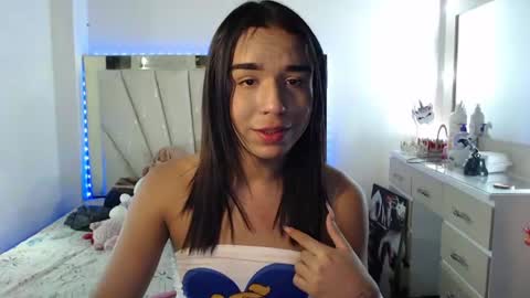Snapshot of candyy_doll_ chatting on 07.07.26 candyy_doll_ online show from 07.07.26