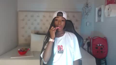 Candy Ebony online show from 01.13.26