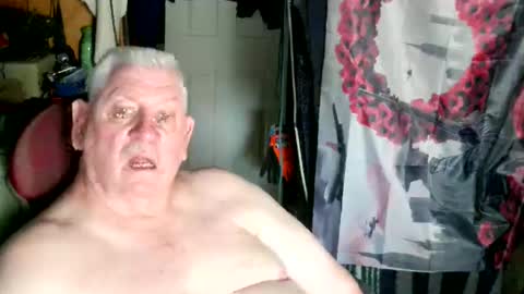 canoelicker69 online show from 05.09.26