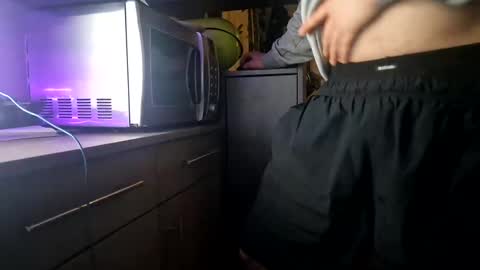 capoo24 online show from 03.07.25