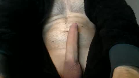 Snapshot of captain8inches chatting on 03.03.25 Captain 8 Inches online show from 03.03.25