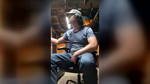 Snapshot of captaingooodwine chatting on 06.27.26 Captain Goodwine online show from 06.27.26
