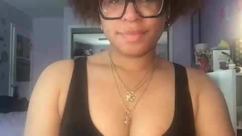 caramelmina online show from 04.19.26