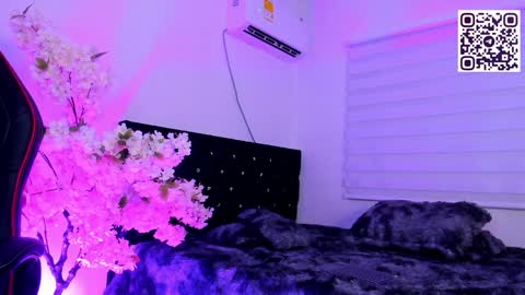 Caramel online show from 12.13.24