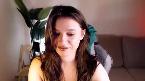 Snapshot of care_sensual chatting on 12.05.25 Mary online show from 12.05.25