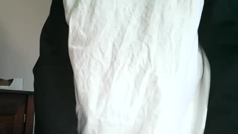 Caressluving online show from 02.25.25