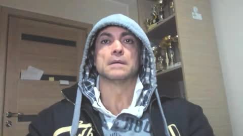 Laz online show from 01.12.26