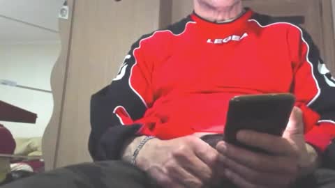 Laz online show from 02.08.26