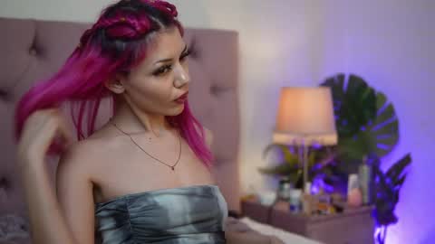  Carina  online show from 04.05.26