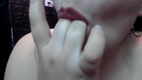 carla_999 online show from 10.04.25