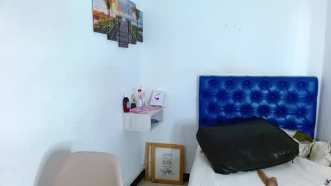 Carla online show from 02.25.25