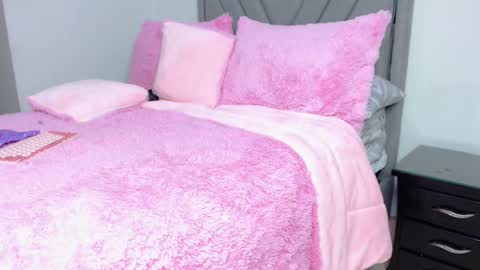 Carla Santini online show from 03.08.25