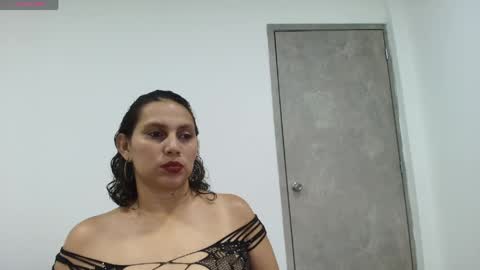 Snapshot of carlaantonellii chatting on 04.16.26 carlaantonellii online show from 04.16.26