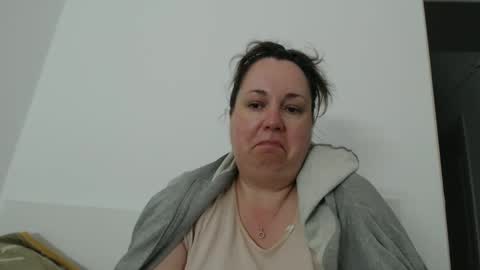 Snapshot of carlaruth chatting on 04.09.26 Carlaruth online show from 04.09.26