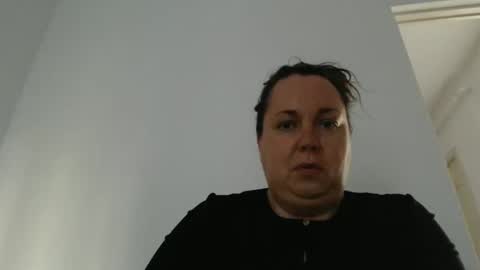 Snapshot of carlaruth chatting on 04.15.26 Carlaruth online show from 04.15.26