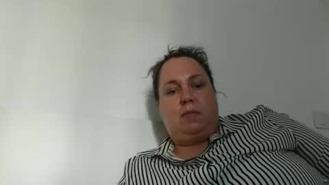 Snapshot of carlaruth chatting on 04.23.26 Carlaruth online show from 04.23.26