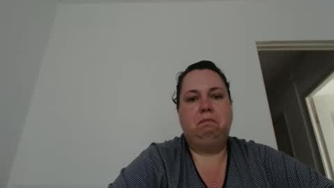 Snapshot of carlaruth chatting on 05.19.26 Carlaruth online show from 05.19.26