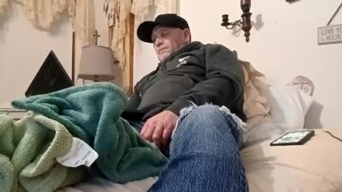 carldhammers online show from 12.19.25