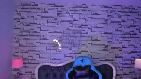 Snapshot of carlie_mayer chatting on 12.24.24 CARLYE online show from 12.24.24