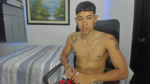 Snapshot of carlitosex09 chatting on 01.16.25 master online show from 01.16.25