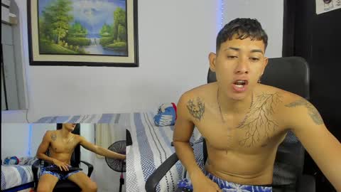 Snapshot of carlitosex09 chatting on 01.27.25 master online show from 01.27.25