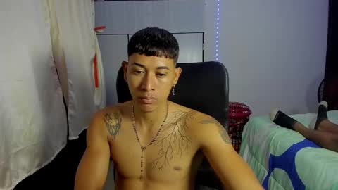 Snapshot of carlitosex09 chatting on 02.09.25 master online show from 02.09.25