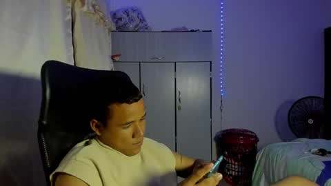 Snapshot of carlitosex09 chatting on 02.09.25 master online show from 02.09.25